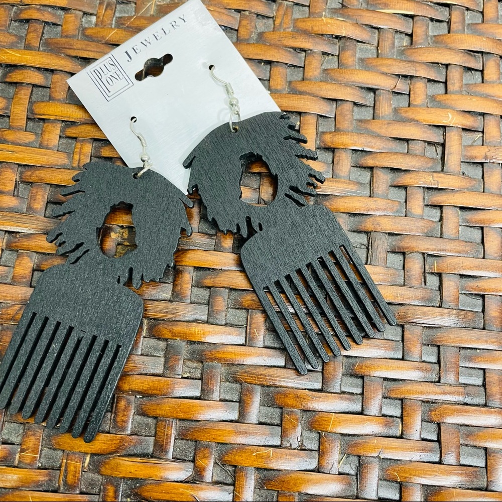 NEW Wood Afrocentric Dread Pick Earrings